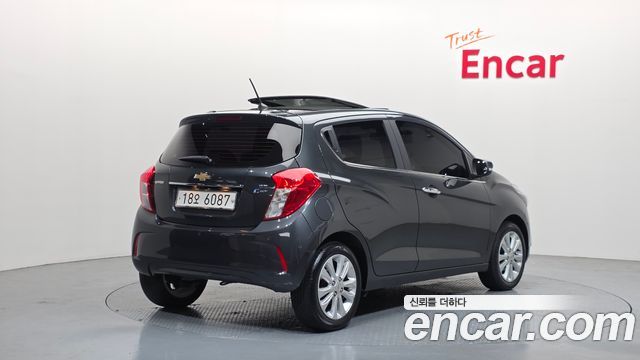 Chevrolet Korea Spark 2017 — photo 2