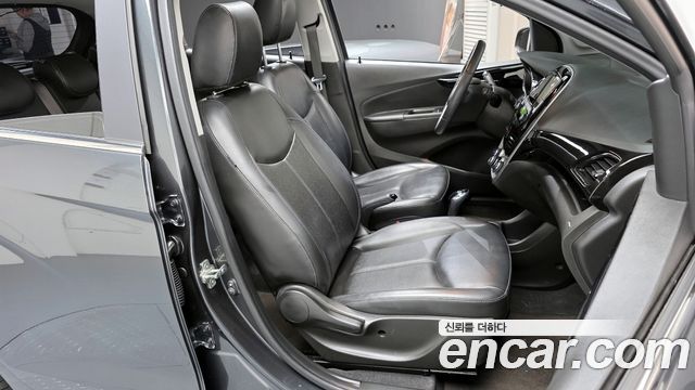 Chevrolet Korea Spark 2017 — photo 12