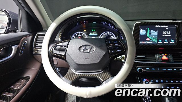 Hyundai Grandeur 2018 — photo 11