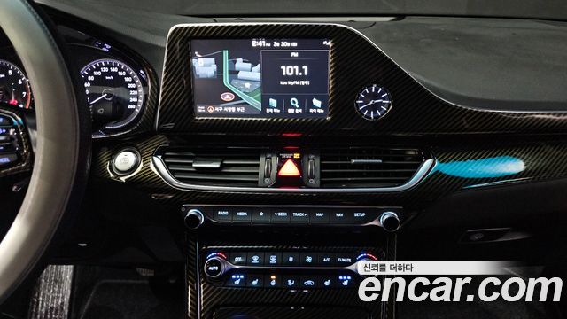 Hyundai Grandeur 2018 — photo 12