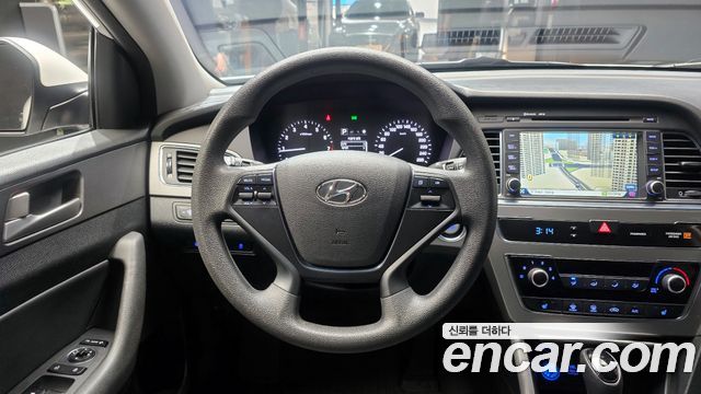 Hyundai Sonata 2016 — photo 14