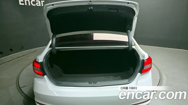 Hyundai Sonata 2016 — photo 20