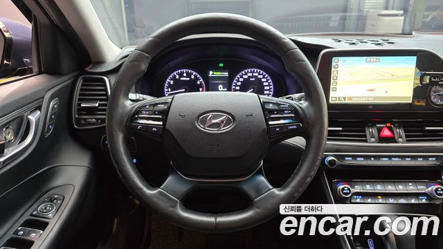 Hyundai Grandeur 2018 — photo 13