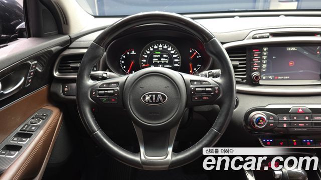 Kia Sorento 2015 — photo 13