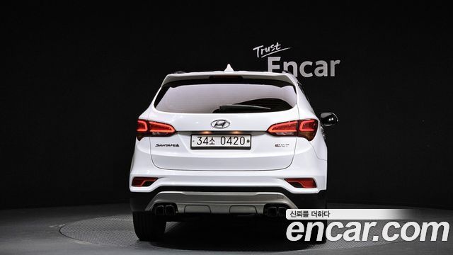 Hyundai Santafe 2017 — photo 4