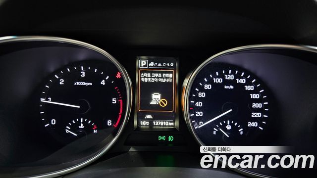 Hyundai Santafe 2017 — photo 8