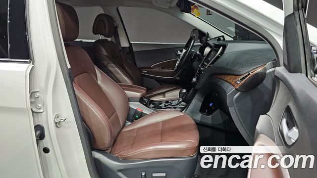 Hyundai Santafe 2017 — photo 10