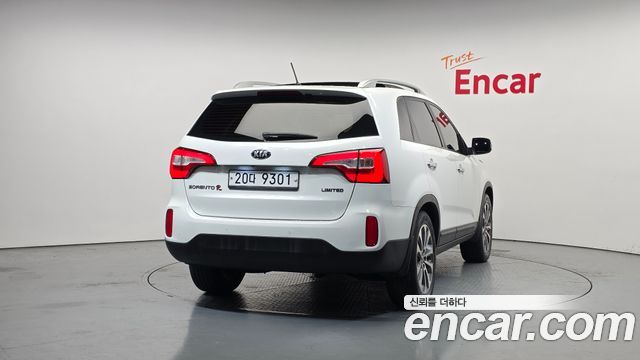 Kia Sorento 2014 — photo 4