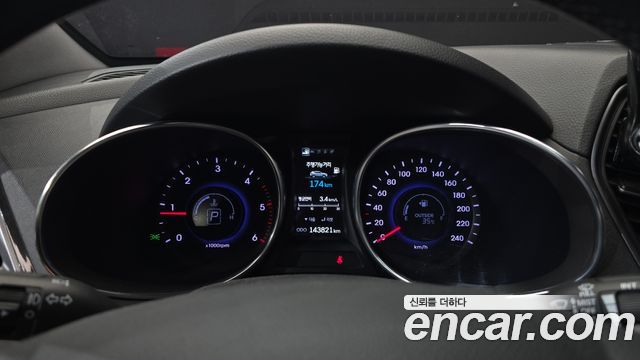 Hyundai Santafe 2013 — photo 8