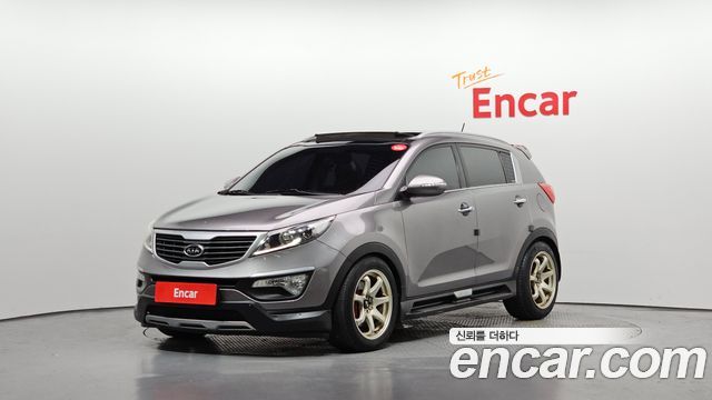 Kia Sportage 2012 — photo 1