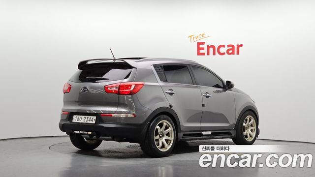 Kia Sportage 2012 — photo 2
