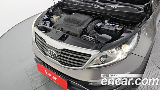 Kia Sportage 2012 — photo 6