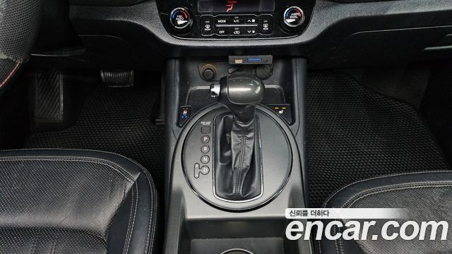 Kia Sportage 2012 — photo 9