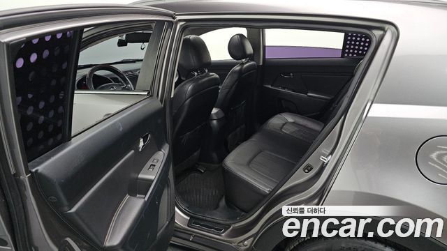 Kia Sportage 2012 — photo 12