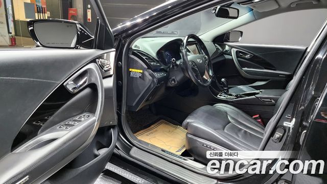 Hyundai Grandeur 2012 — photo 11