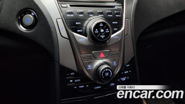 Hyundai Grandeur 2012 — photo 16