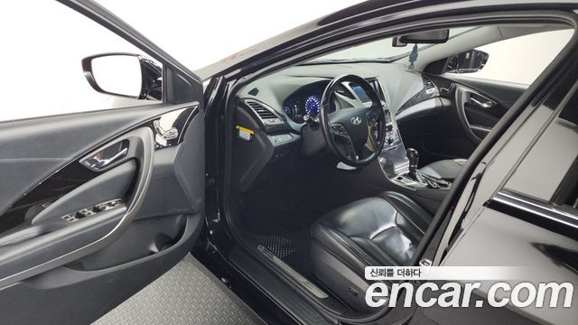 Hyundai Grandeur 2015 — photo 10