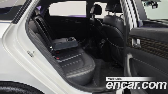 Hyundai Sonata 2015 — photo 12