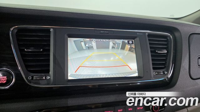Kia Canival 2019 — photo 18