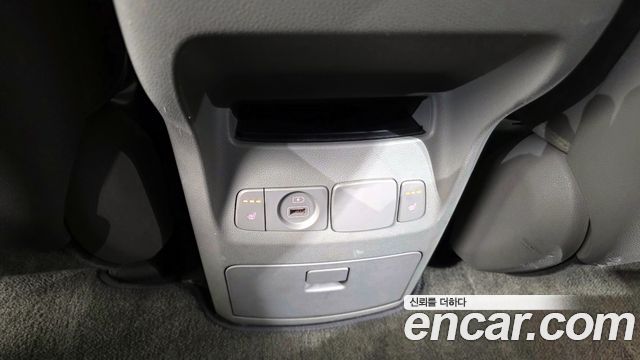 Kia Canival 2019 — photo 19