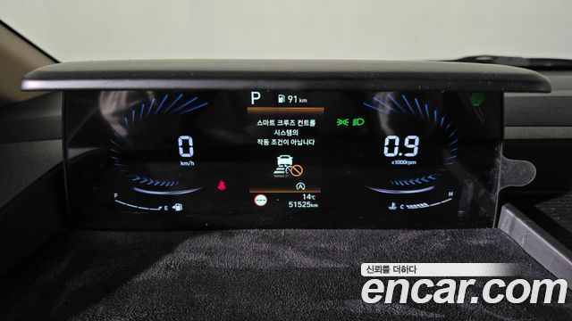 Hyundai Staria 2022 — photo 8