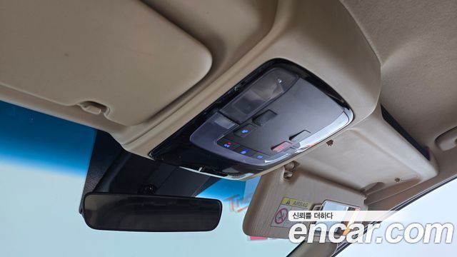 Hyundai Staria 2022 — photo 19