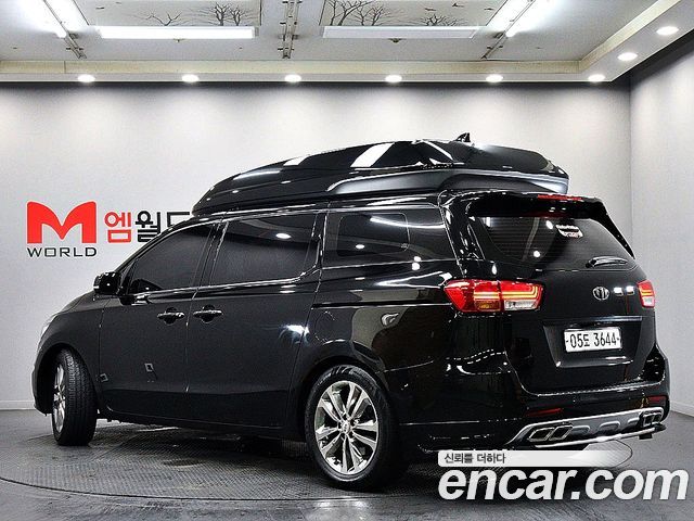 Kia Canival 2017 — photo 5