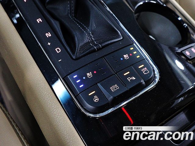 Kia Canival 2017 — photo 14