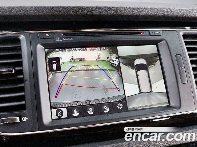 Kia Canival 2017 — photo 15