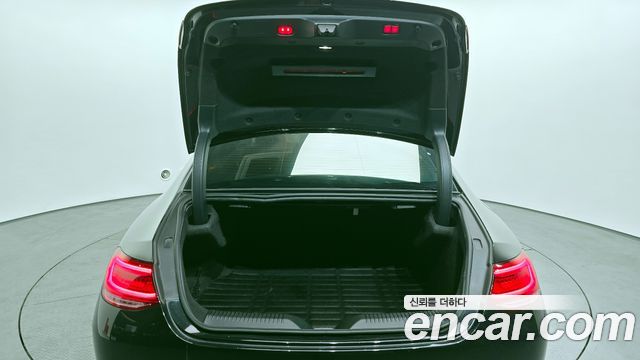 Mercedes-Benz CLS-Class 2019 — photo 20