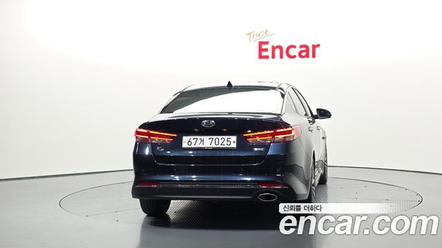 Kia K5 2017 — photo 4