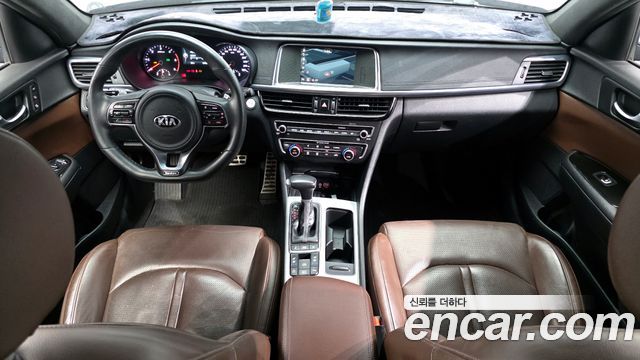 Kia K5 2017 — photo 7