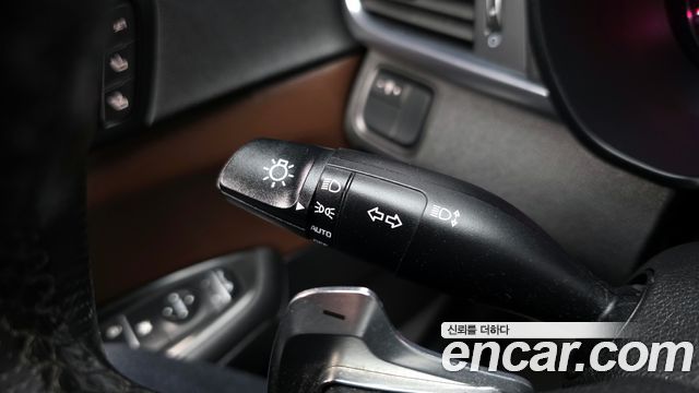 Kia K5 2017 — photo 16