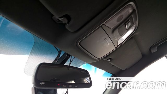 Kia K5 2017 — photo 19