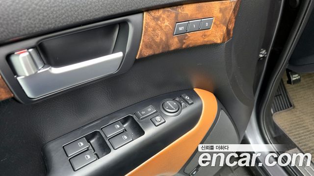 Kia Mohave 2018 — photo 17