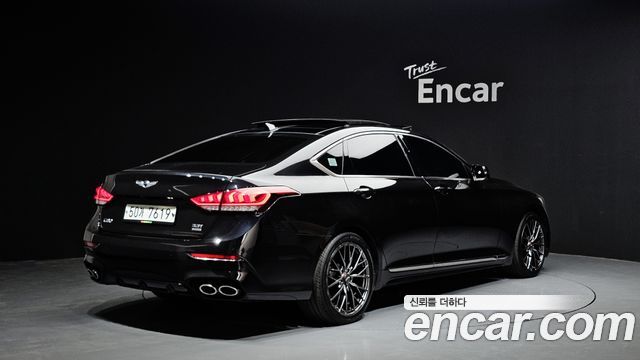 Genesis G80 2018 — photo 2