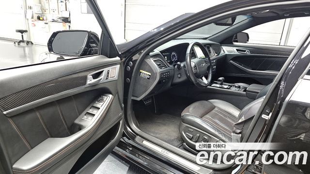 Genesis G80 2018 — photo 10