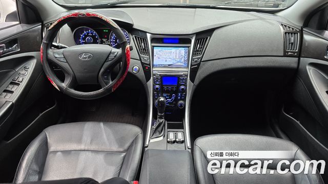 Hyundai Sonata 2012 — photo 7