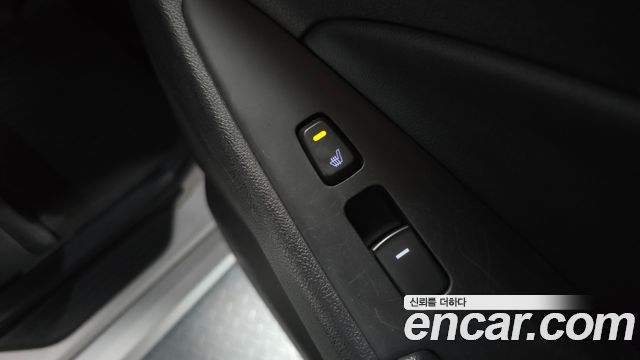 Hyundai Sonata 2012 — photo 19