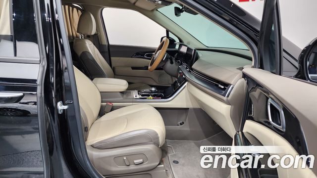 Kia Canival 2021 — photo 11