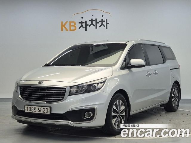 Kia Canival 2015 — photo 1