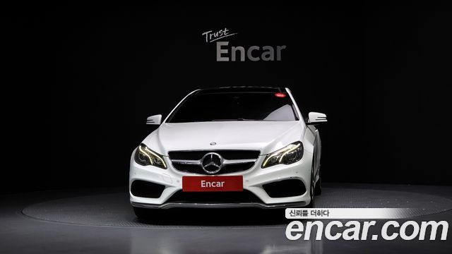 Mercedes-Benz E-Class 2014 — photo 3