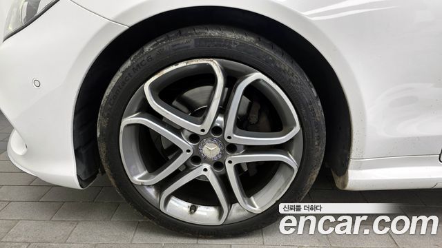 Mercedes-Benz E-Class 2014 — photo 5