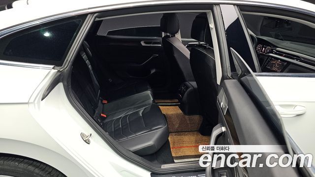 Volkswagen Arteon 2022 — photo 11