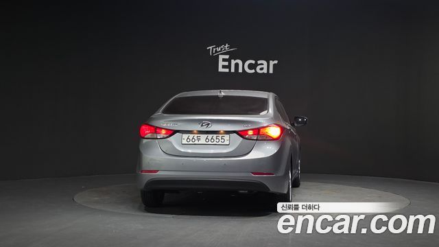 Hyundai AVANTE 2015 — photo 4