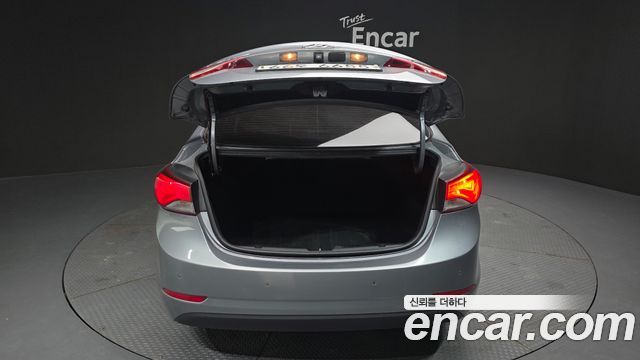 Hyundai AVANTE 2015 — photo 20