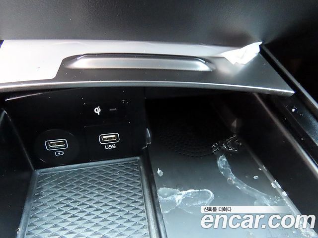 Kia K8 2022 — photo 13