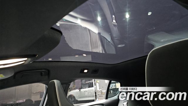 Volvo C40 2022 — photo 19