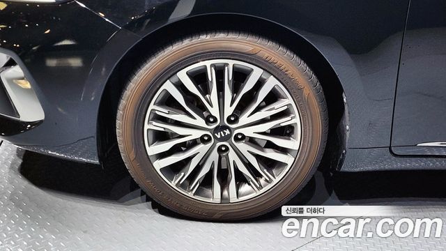 Kia K7 2020 — photo 5