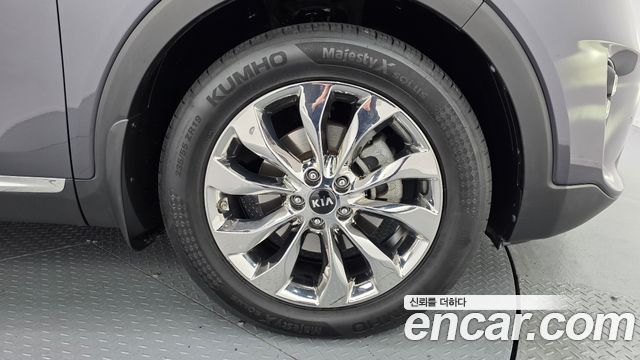 Kia Sorento 2018 — photo 5
